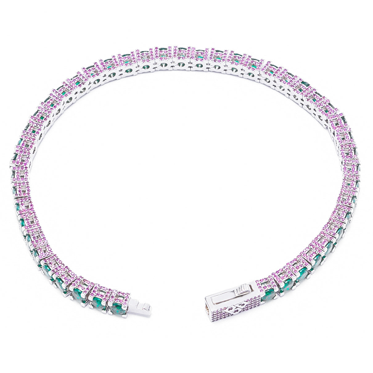 Big Daddy tennis bracelet curved display showing clasp closure and stone pattern detail