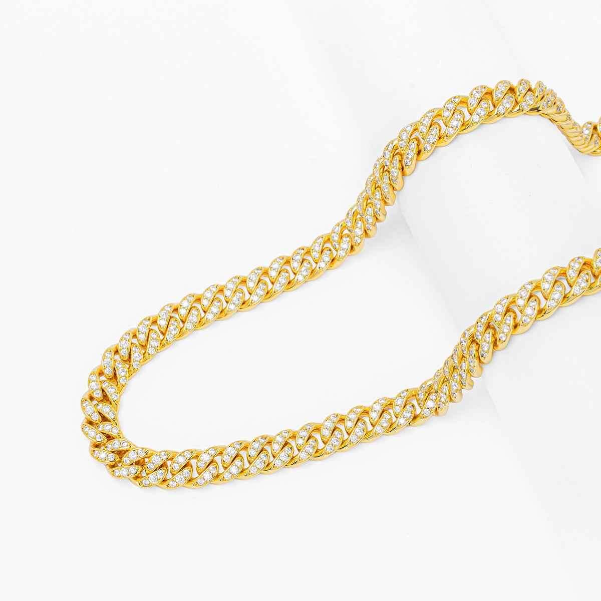 Laid-out view of Big Daddy 10MM gold Cuban link chain necklace