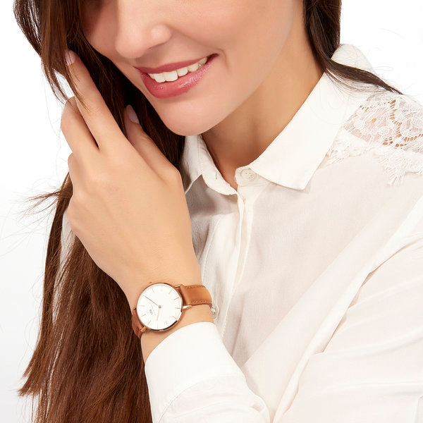Daniel Wellington Classic Durham 28mm Women's Gold Watch DW00100172