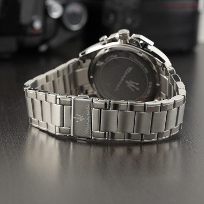 Maserati Traguardo Chronograph Black Dial Silver Stainless Steel Men’s Watch R8873612059